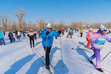 Депутаты на «Лыжне России»